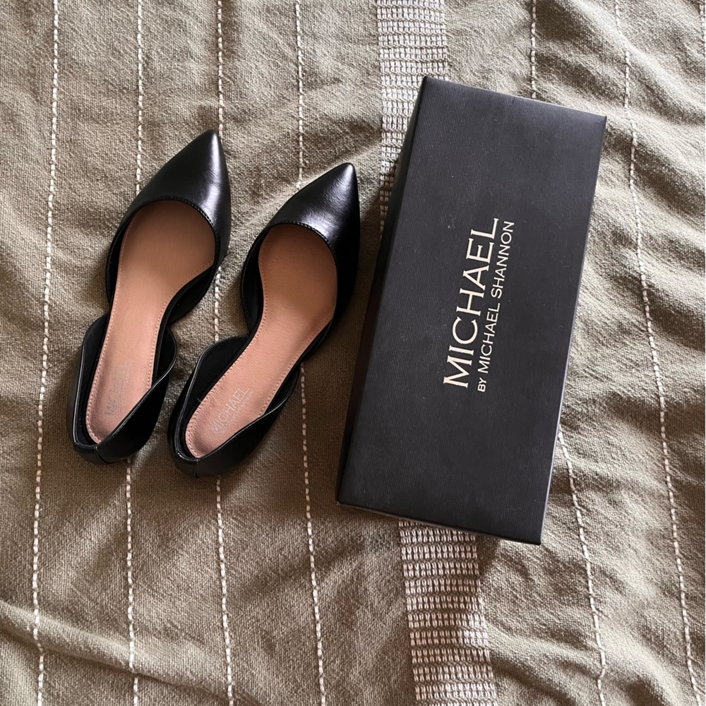 MICHAEL SHANNON pointed black shoes size 9